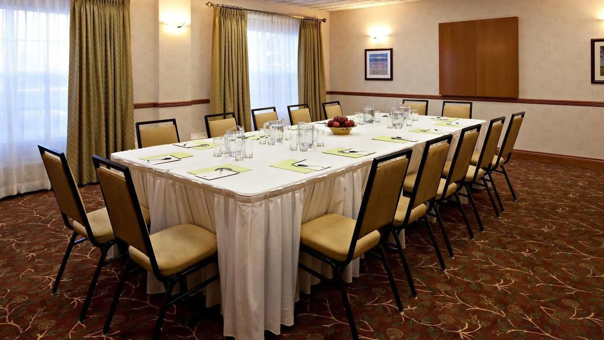 Country Inn & Suites By Radisson, Calgary-Northeast Hotell YYC